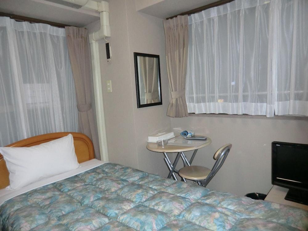 Hotel Azu Garden Nippombashi à Ōsaka Extérieur photo